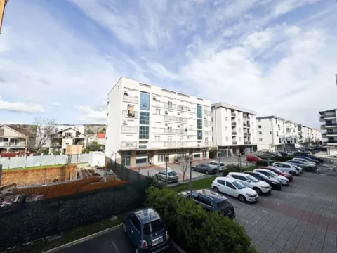 Sale, two bedroom apartment, 63m², Dalmatinska ulica, Podgorica - image 11