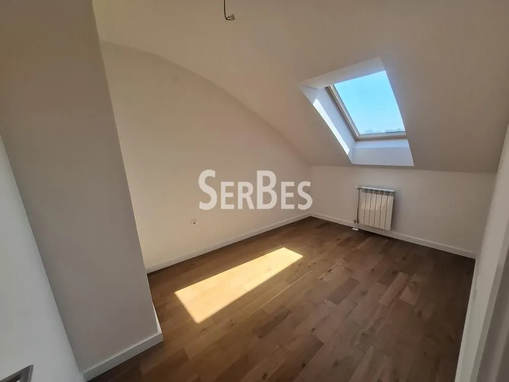 Prodaja, dvosoban stan, 70m², Grbavica, Novi Sad Sve Podlokacije