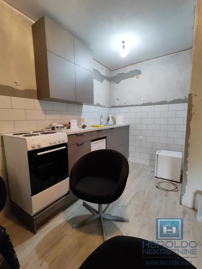 Prodaja, kuća, 76m², Dragocvet, Jagodina
