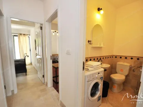 Prodaja, poslovni prostor, 570m², Risan, Kotor - image 41