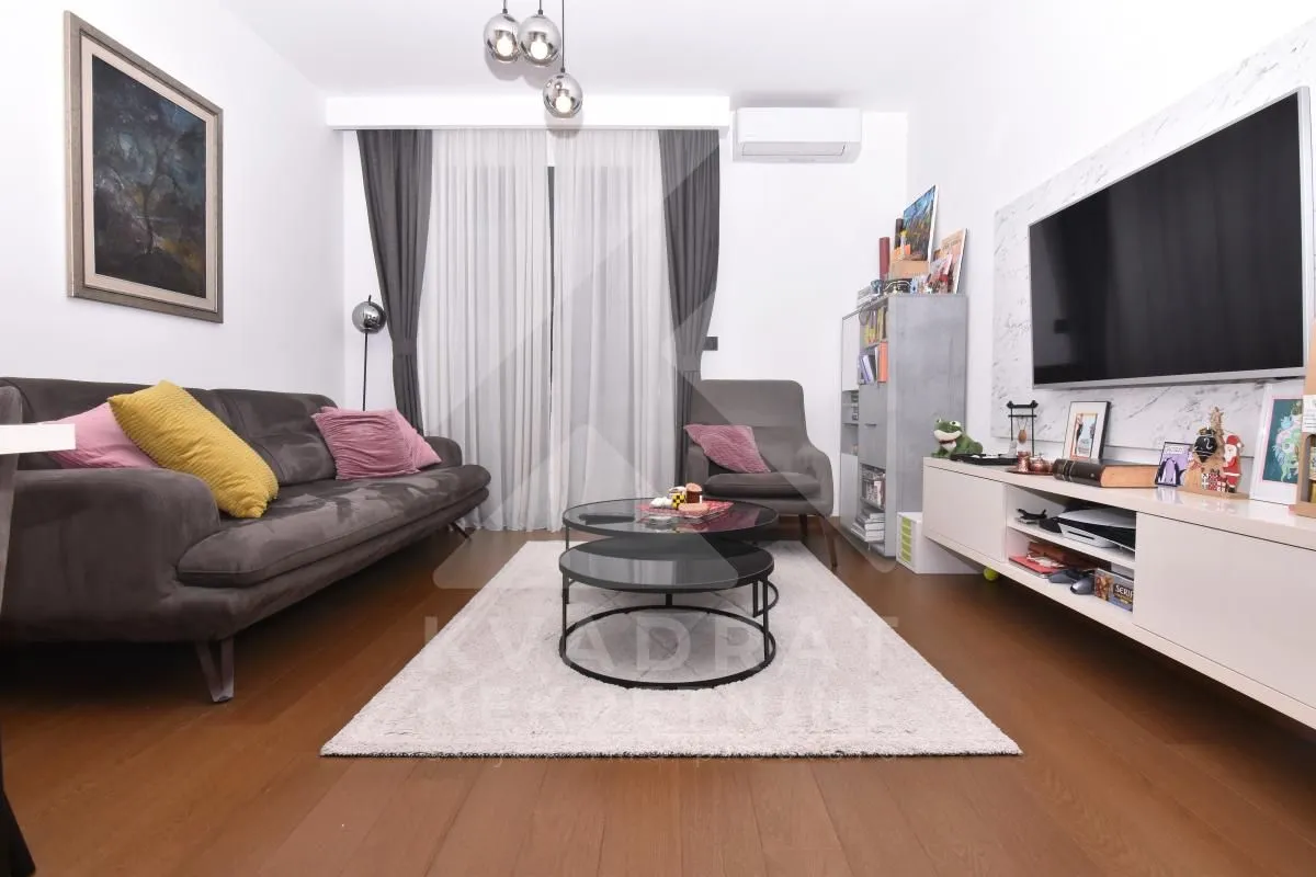 Izdavanje, jednosoban stan, 48m², Ljubović, Podgorica