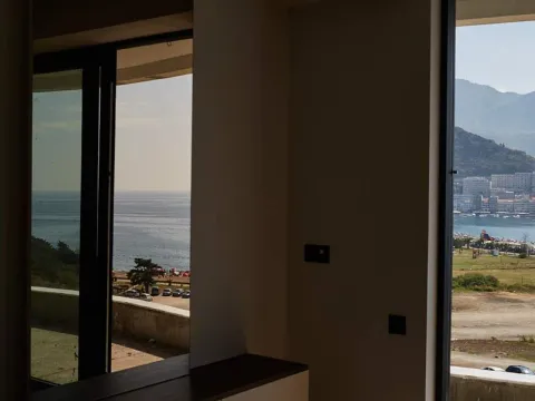Prodaja, garsonjera, 45m², Budva, Crna Gora - image 12