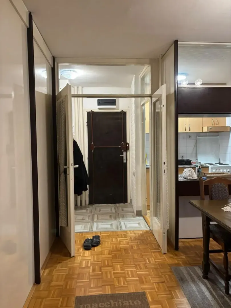 Izdavanje, dvosoban stan, 59m², Cerak Vinogradi, Beograd