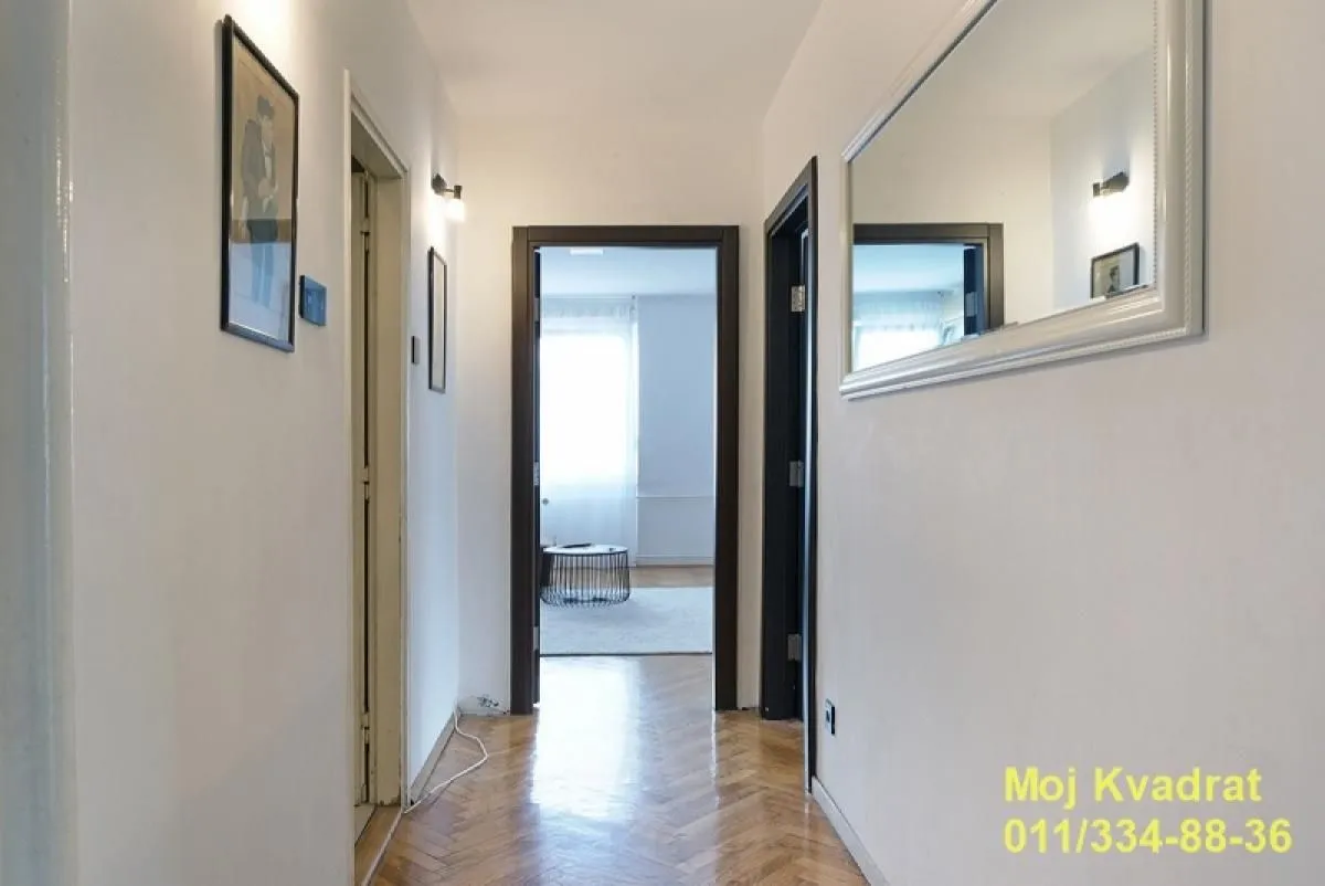 Prodaja, trosoban stan, 68m², Stari Grad, Beograd