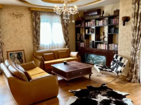 Izdavanje, trosoban stan, 98m², City Kvart, Podgorica - image 4