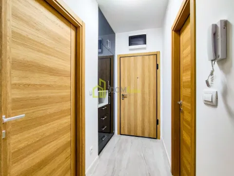 Izdavanje, jednosoban stan, 47m², New City, Podgorica - image 8
