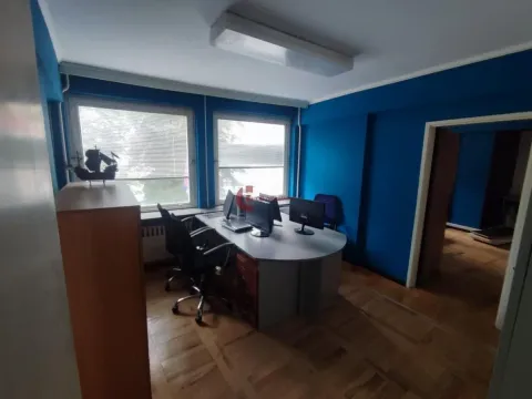 Prodaja, poslovni prostor, 148m², Centar, Subotica - image 4