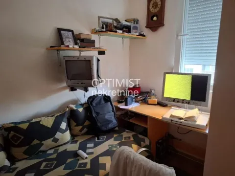 Prodaja, trosoban stan, 86m², Zemun Centar, Zemun Sve Podlokacije - image 3