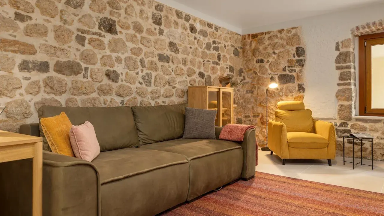 Sale, house, 170m², Škaljari, Kotor