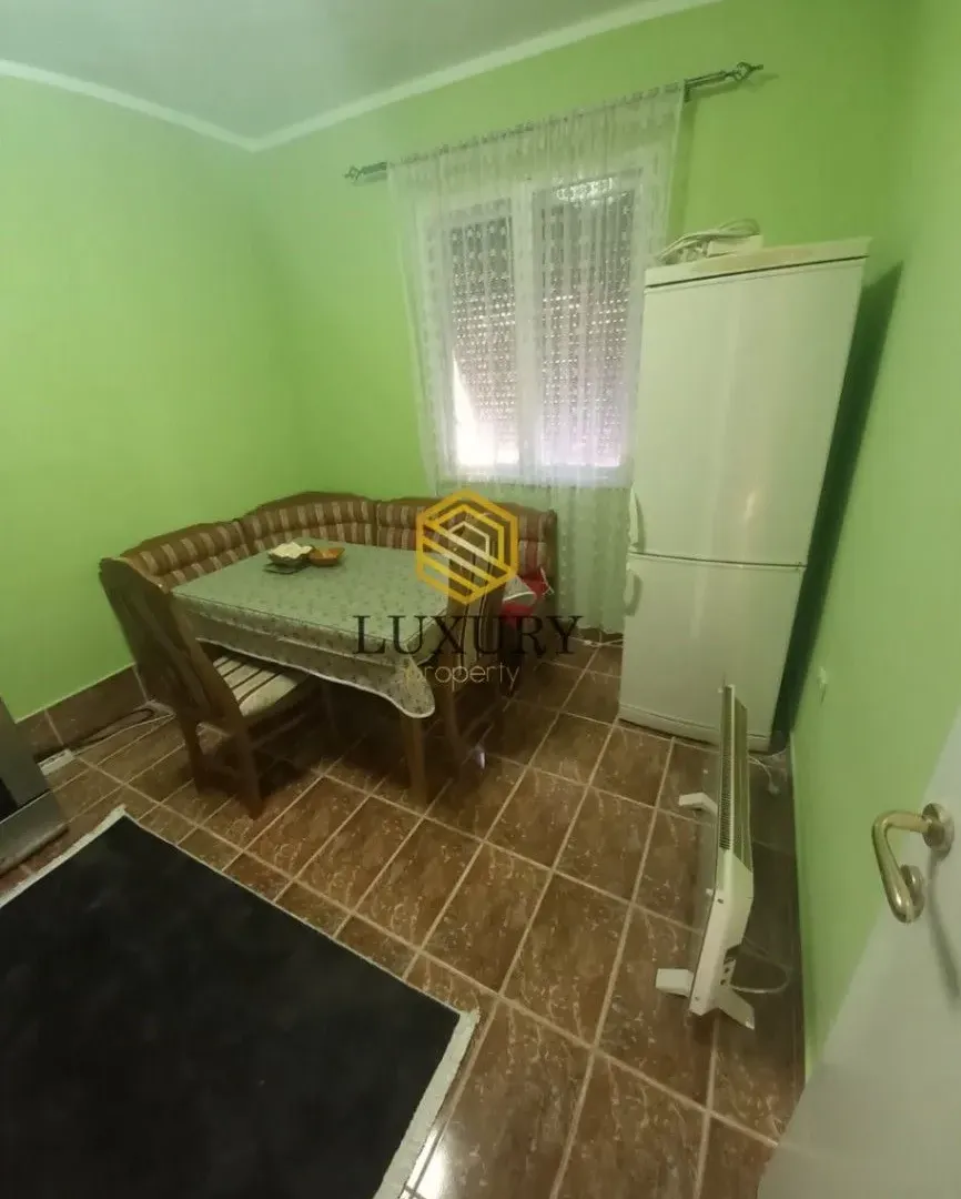 Rent, three bedroom apartment, 850m², Nova Dalmatinska, Podgorica