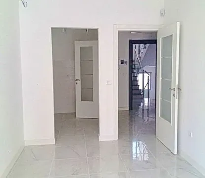 Prodaja, dvosoban stan, 47m², Budva, Crna Gora - image 14