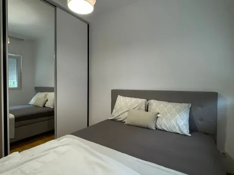 Izdavanje, jednosoban stan, 45m², Budva, Crna Gora - image 4