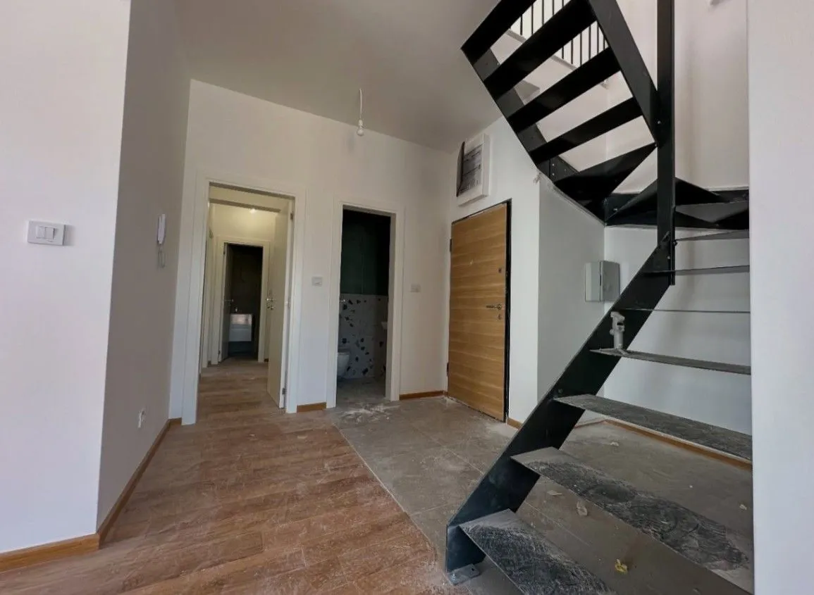 Prodaja, četvorosoban stan, 176m², Zabjelo, Podgorica