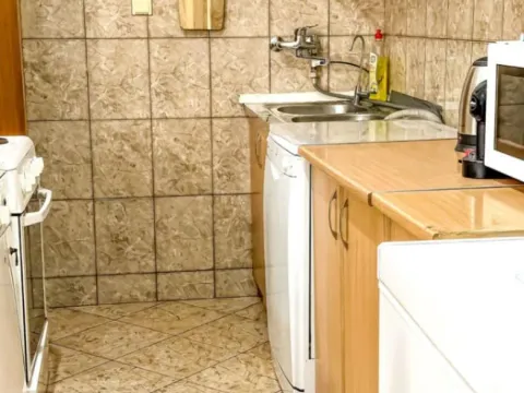 Sale, two bedroom apartment, 60m², Škaljari, Kotor - image 12