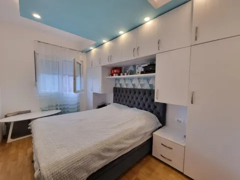 Sale, one bedroom apartment, 45m², Budva, Crna Gora - image 2