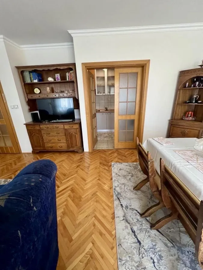 Rent, apartment, 56m², Stari Aerodrom, Podgorica
