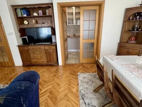 Izdavanje, stan, 56m², Stari Aerodrom, Podgorica - image 4