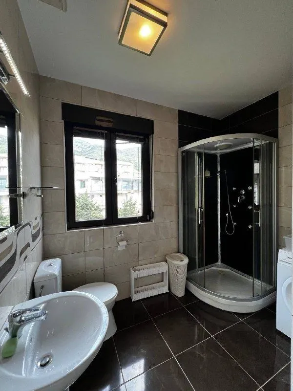Sale, three bedroom apartment, 112m², Bečići, Budva