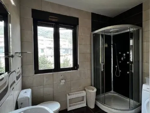 Sale, three bedroom apartment, 112m², Bečići, Budva - image 8