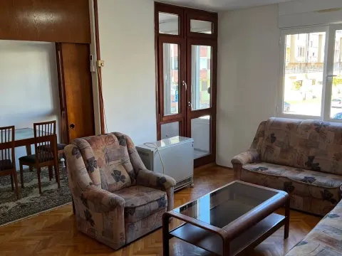 Rent, two bedroom apartment, 76m², Stari Aerodrom, Podgorica - image 1