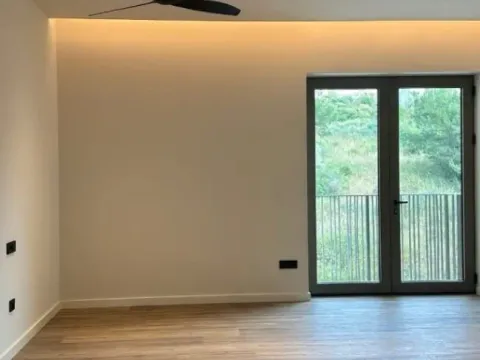 Prodaja, jednosoban stan, 45m², Boka Place, Tivat - image 8