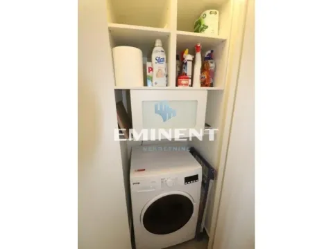 Rent, four bedroom apartment, 91m², Savski Venac, Beograd - image 18