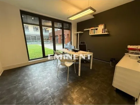 Izdavanje, poslovni prostor, 303m², Stari Grad, Beograd - image 5