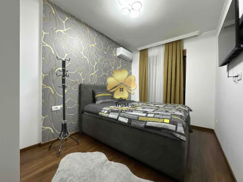 Izdavanje, dvosoban stan, 70m², Master Kvart, Podgorica - image 14