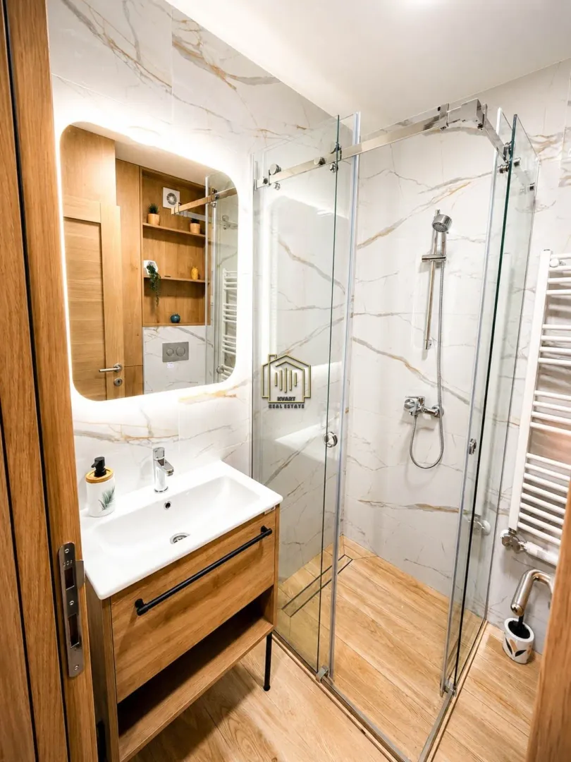 Rent, one bedroom apartment, 43m², Centar, Kolašin