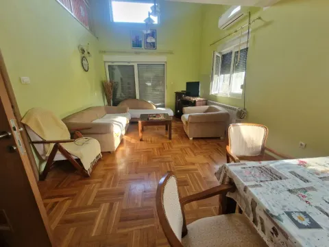 Sale, house, 240m², Danilovgrad, Crna Gora - image 10
