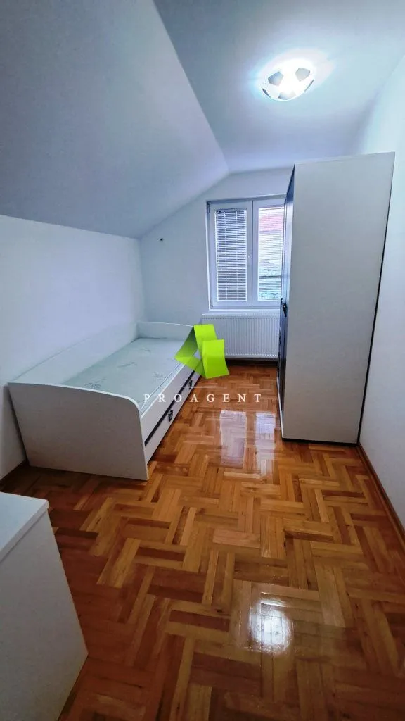 Izdavanje, kuća, 300m², Ledena Stena, Niš