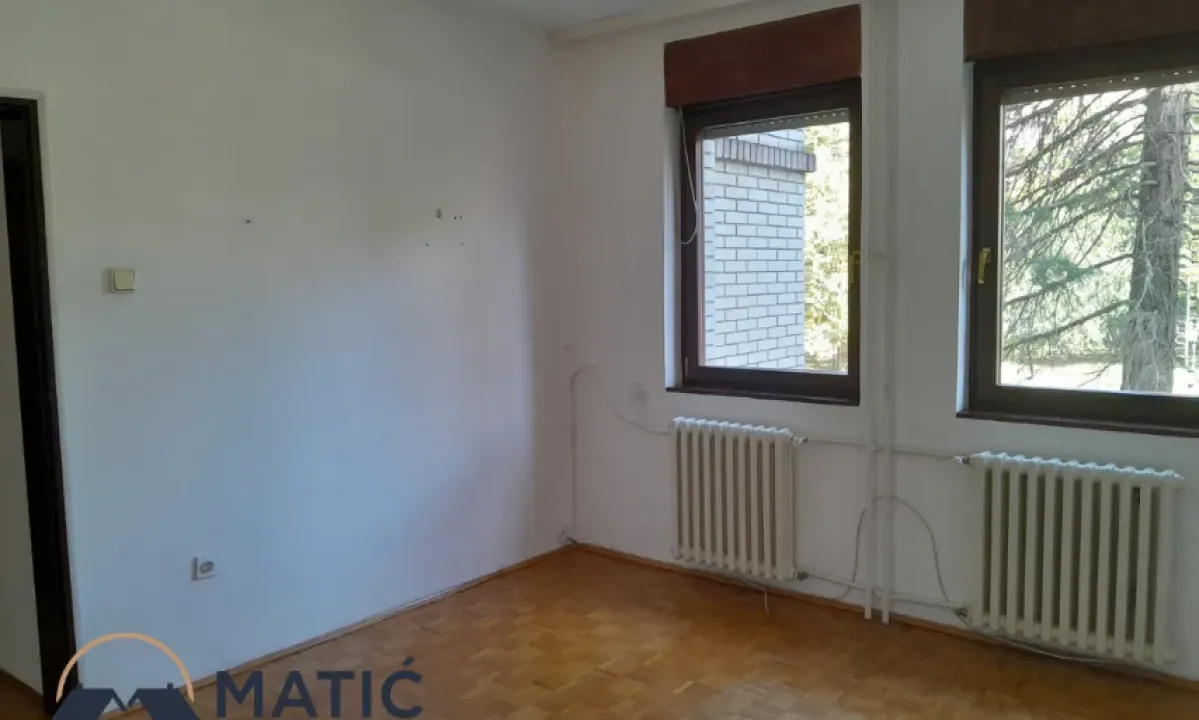 Sale, three bedroom apartment, 80m², Novo naselje, Novi Sad
