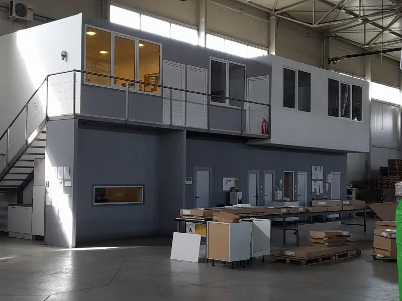 Rent, office space, 3000m², Stara Pazova, Srbija