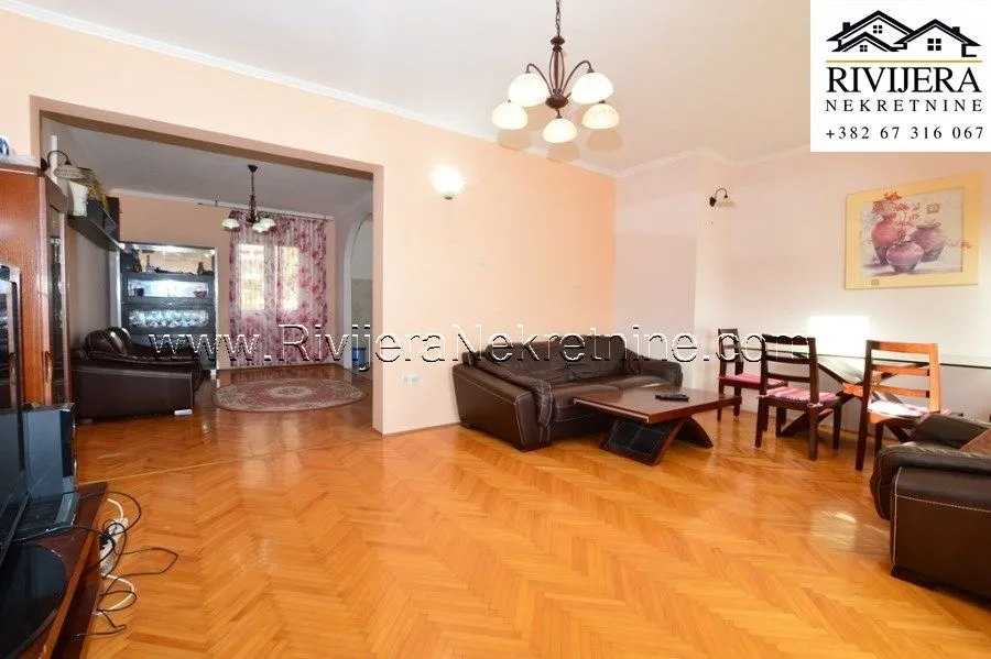 Prodaja, kuća, 181m², Bijela, Herceg Novi