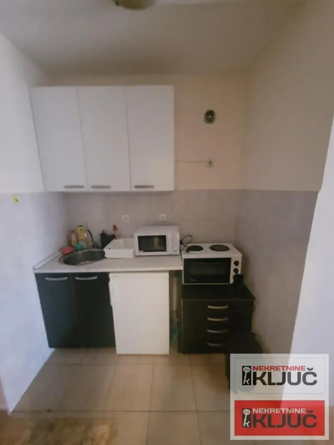 Izdavanje, garsonjera, 25m², Nova Detelinara, Novi Sad Sve Podlokacije