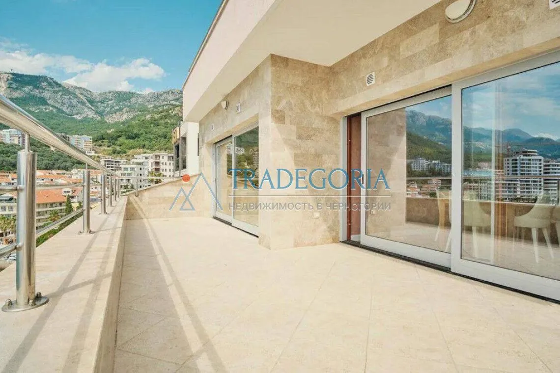 Prodaja, trosoban stan, 350m², Rafailovići, Budva