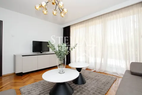Rent, one bedroom apartment, 60m², Tološi, Podgorica - image 3