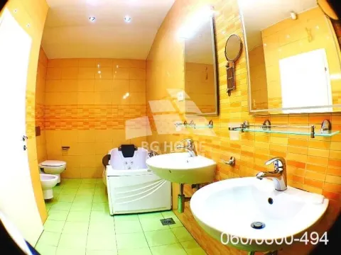 Prodaja, četvorosoban stan, 157m², Lion, Zvezdara Sve Podlokacije - image 12