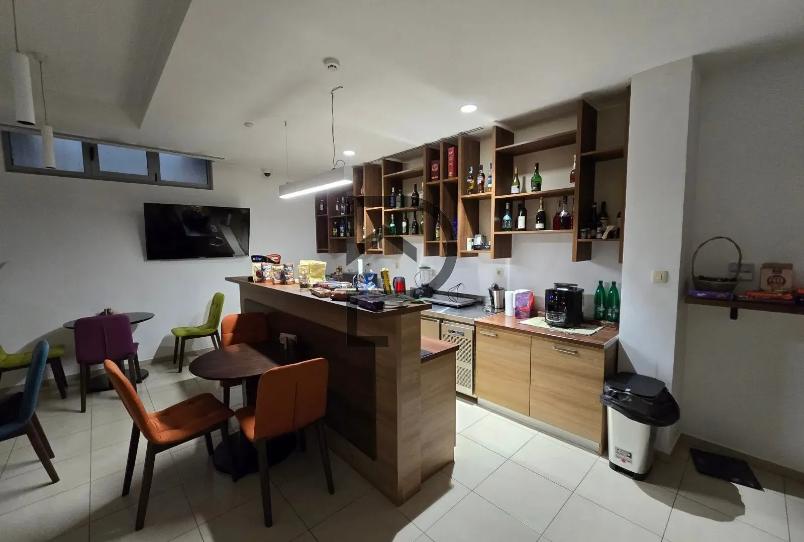 Sale, office space, 376m², Dalmatinska ulica, Podgorica