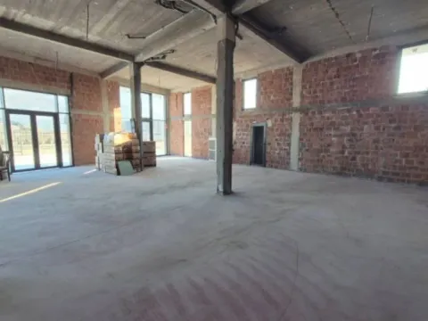 Rent, office space, 440m², Gornja Gorica, Podgorica - image 3