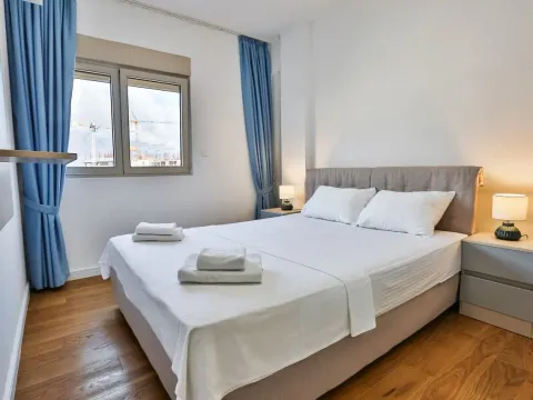 Rent, one bedroom apartment, 43m², Budva okolina, Budva - image 5
