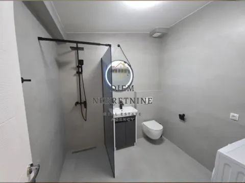 Rent, two bedroom apartment, 100m², Malo Brdo, Podgorica - image 15