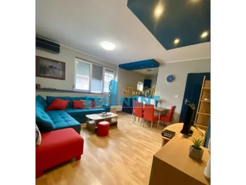 Izdavanje, stan, 48m², Stari Grad, Beograd - image 1