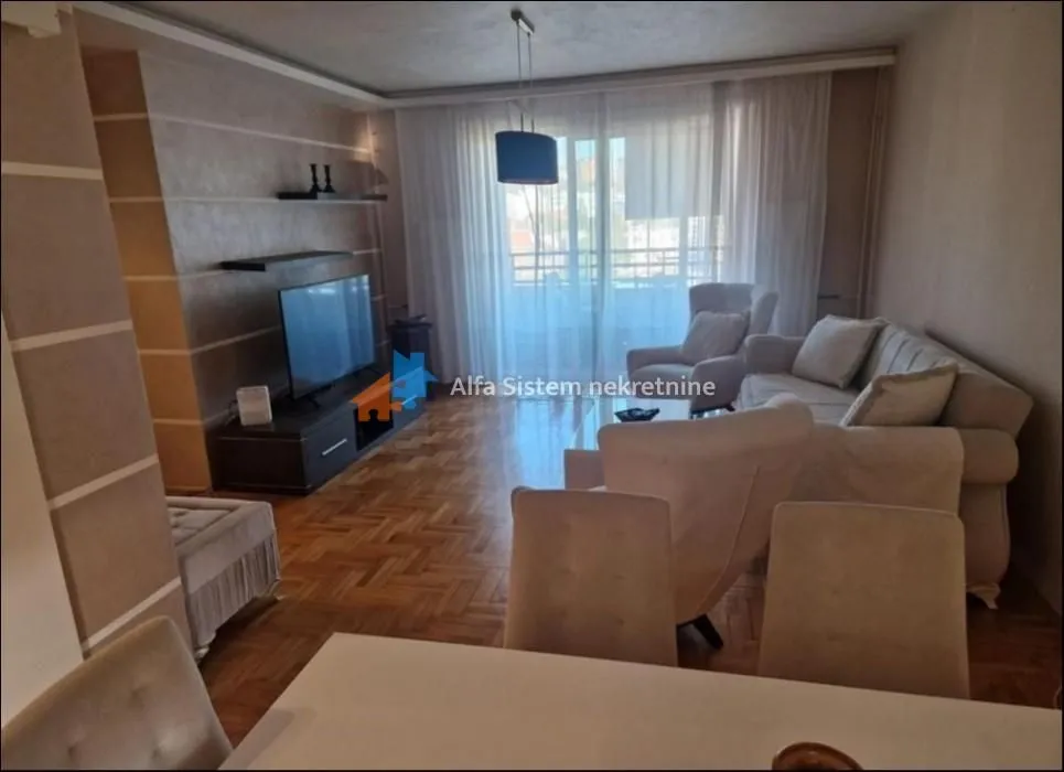 Rent, four bedroom apartment, 100m², Denkova Basta, Zvezdara Sve Podlokacije