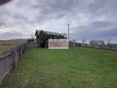 Prodaja, kuća, 135m², Gornji Milanovac, Srbija - image 2