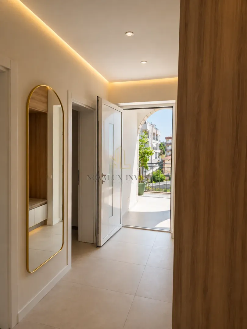 Rent, two bedroom apartment, 85m², Kalimanj, Tivat