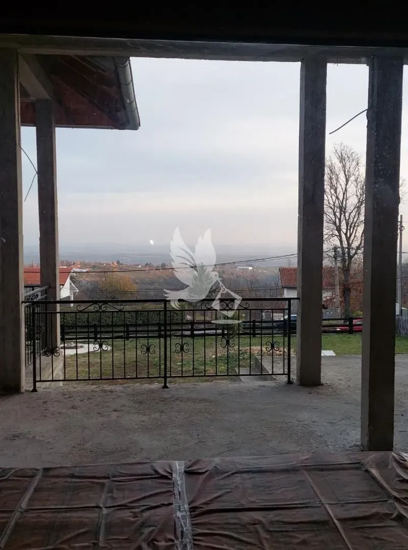 Prodaja, ugostiteljski objekat, 400m², Mladenovac, Beograd
