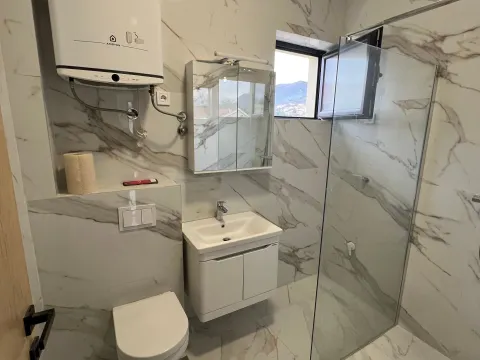 Prodaja, jednosoban stan, 49m², Tivat, Crna Gora - image 3