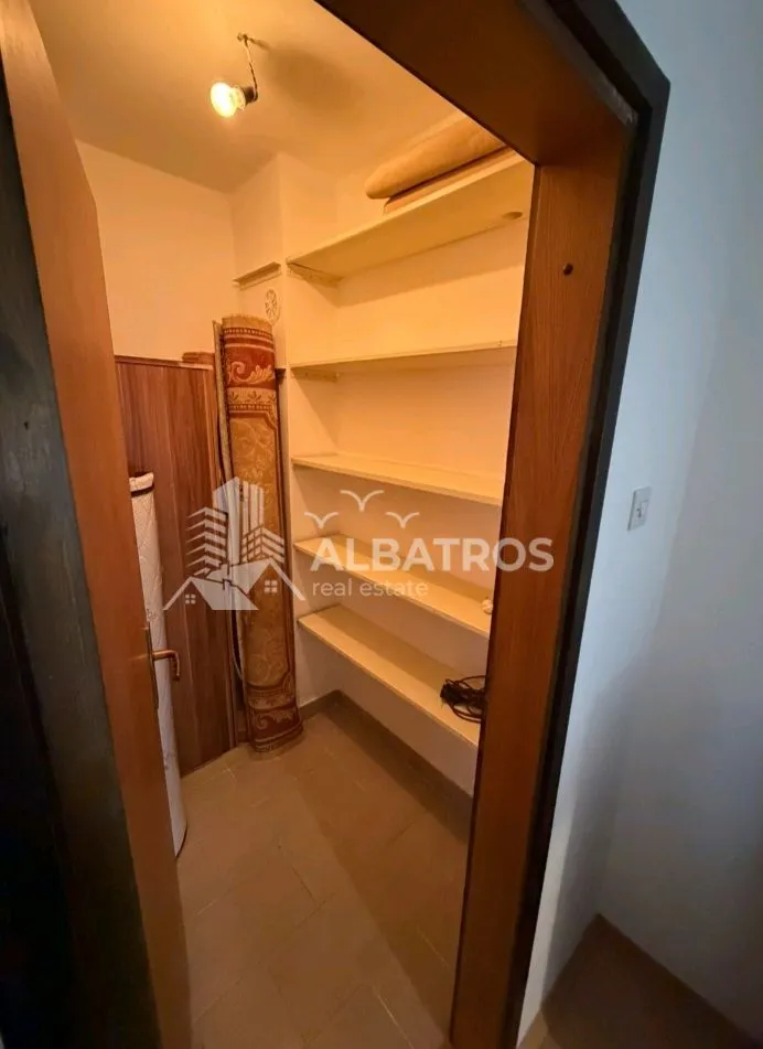 Rent, one bedroom apartment, 60m², Centar, Bar