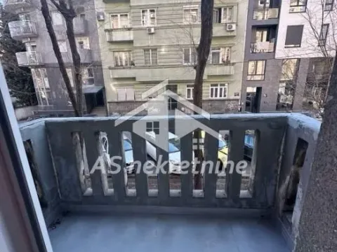 Izdavanje, dvosoban stan, 46m², Stari Grad, Beograd - image 2